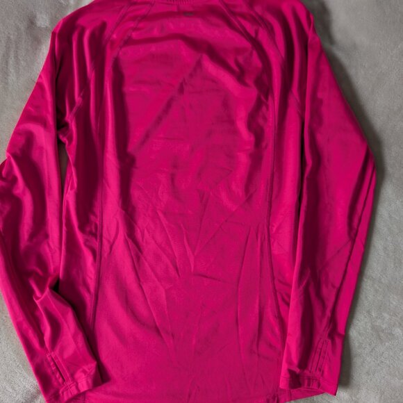 3/$30 bold pink thermal long sleeve performance top - Picture 6 of 7